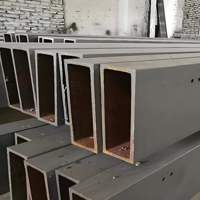 Rafinované štvorcové a obdĺžnikové rúry
